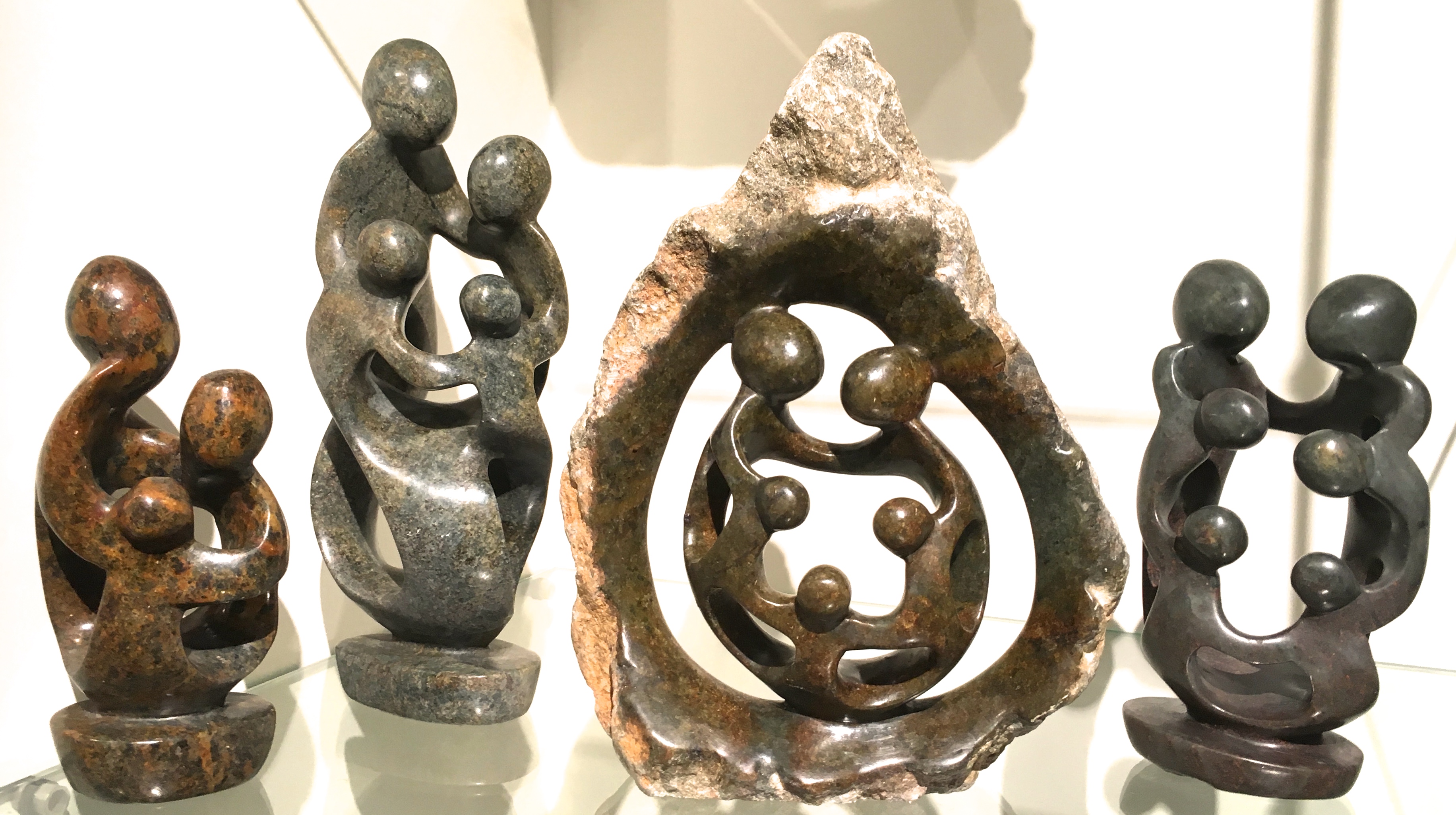 Beelden van een Familie of Gezin Art of Africa shop Beelden van een Familie of Gezin Art of Africa shop